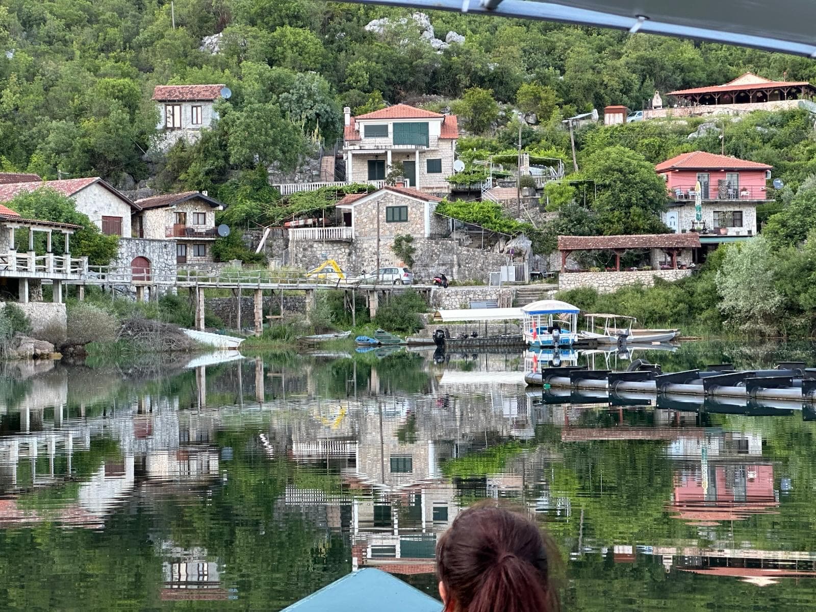 Karuč (le village de l'Œil bleu)